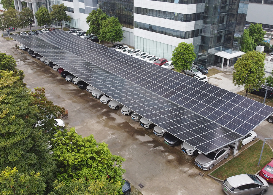 防水防曬還能充電！這個“光伏+車棚”絕了！